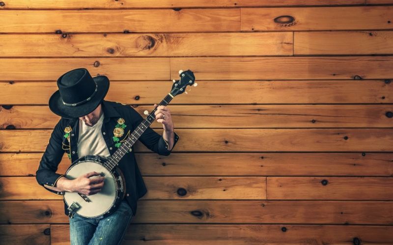  - (c) https://pixabay.com/de/musiker-country-song-banjo-ukulele-349790/