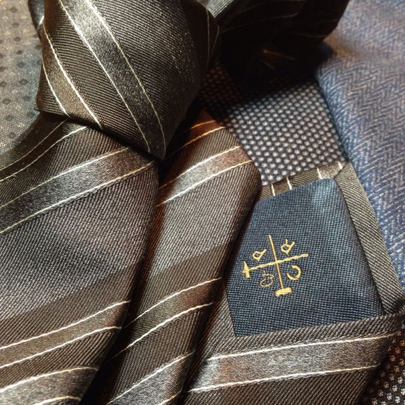 Die neuen, handgefertigten Krawatten, Schleifen und Einstecktücher von EDWARD COPPER sind im Concept Store in Reutlingen eingetroffen! - Edward Copper - Reutlingen- Bild 1