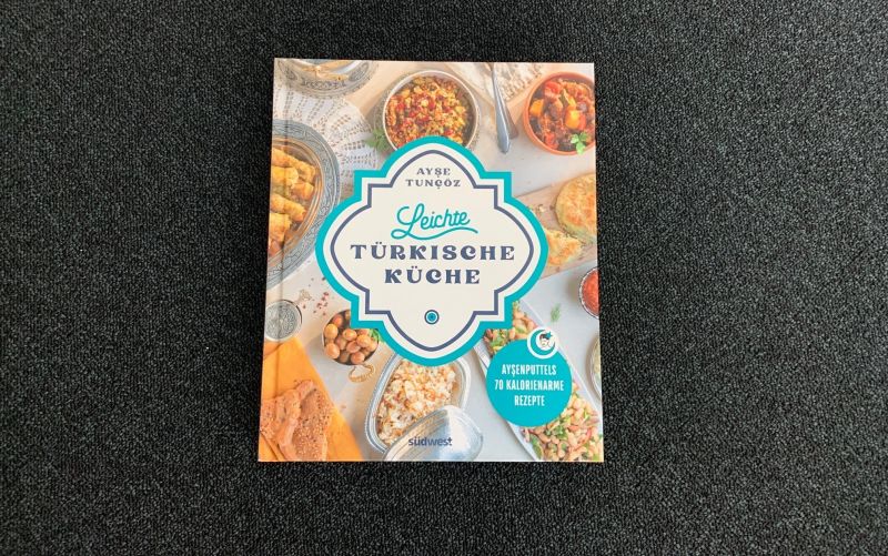  - (c) Leichte türkische Küche / Ayse Tuncöz / Südwest Verlag