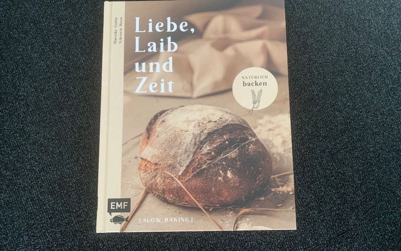 - (c) Liebe, Laib und Zeit / EMF Verlag / Mareike Gohla / Viktoria Heyn