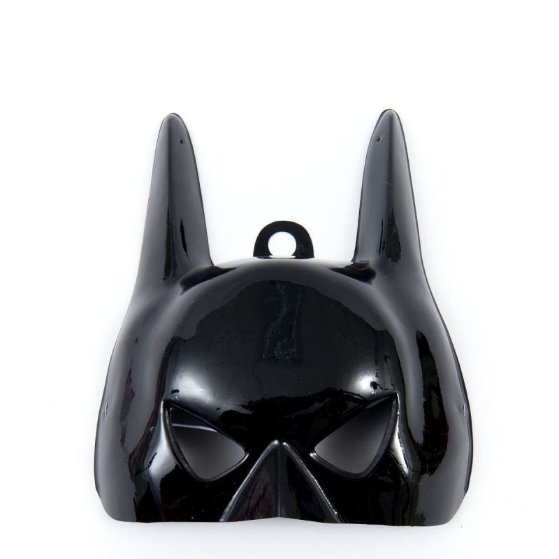 halbmaske-black-bat<br>
Maske für ein Batman Kostüm
<br>
Home/Accessoires/Masken<br>
[http://www.pierros.de/produkt/halbmaske-black-bat, jetzt auf Pierros.de kaufen]  - Pierro's Karnevalsmasken - Mayen- Bild 1