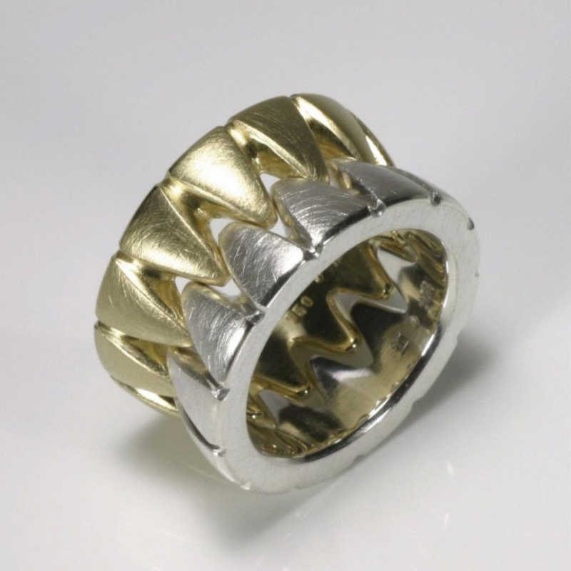 Gebissringe, 750- Gold und 925- Silber: die Ringe sind nicht verbunden und können auch umgedreht getragen werden, so dass sie dann ganz anders wirken. - TRIMETALL Schmuck - Design - Objekte - Köln- Bild 1