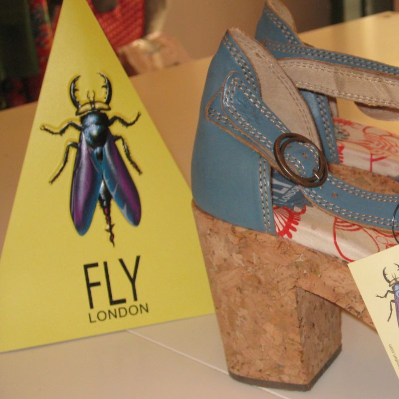 Don´t walk, fly... Schuhe von FLY London bei der Kleiderfee in Augsburg - Kleiderfee - Memmingen- Bild 1
