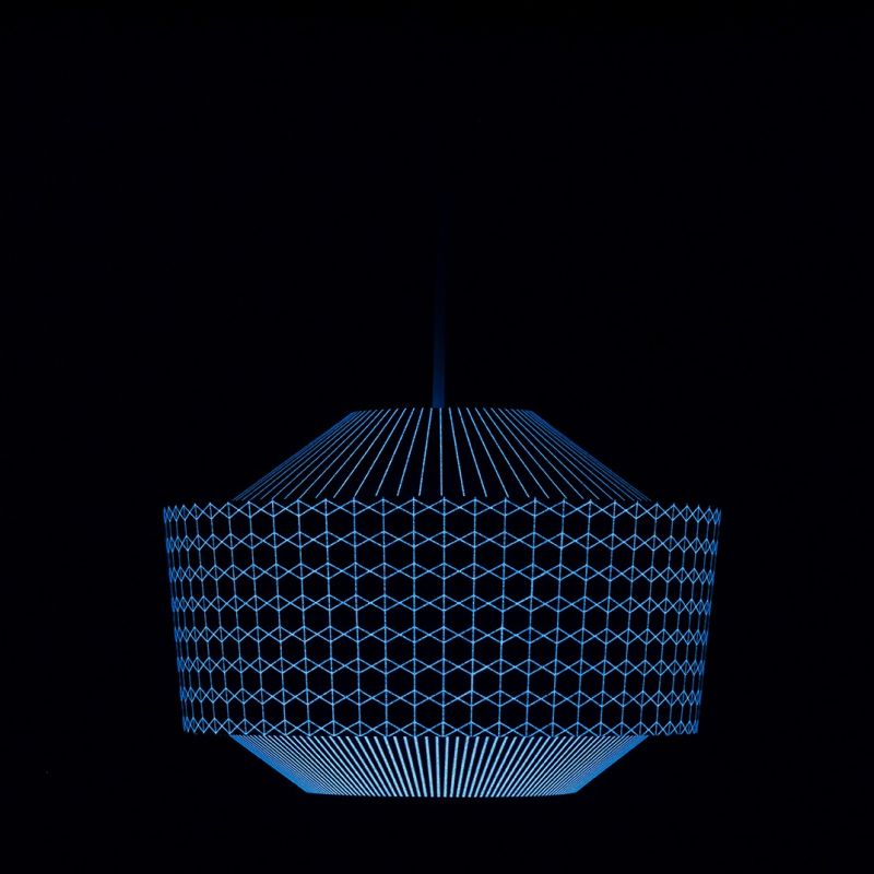 ONTWERPDUO – LEONA LANTERN
Die Lampe aus der höllandischen Designmanufaktur, die man auch im Dunklen sieht. In zwei Versionen, ab € 79,00 - LIEBLINGSSTÜCKE by Das Schauwerk - Stuttgart- Bild 15