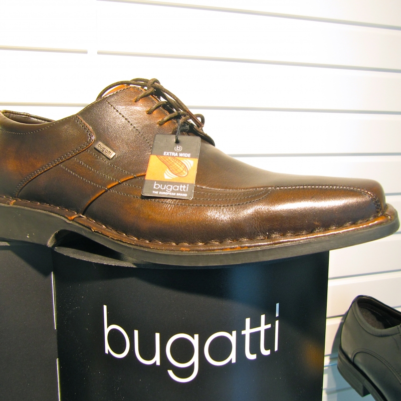 Schuhe von bugatti - TWENTY 7 SHOES - Esslingen- Bild 1