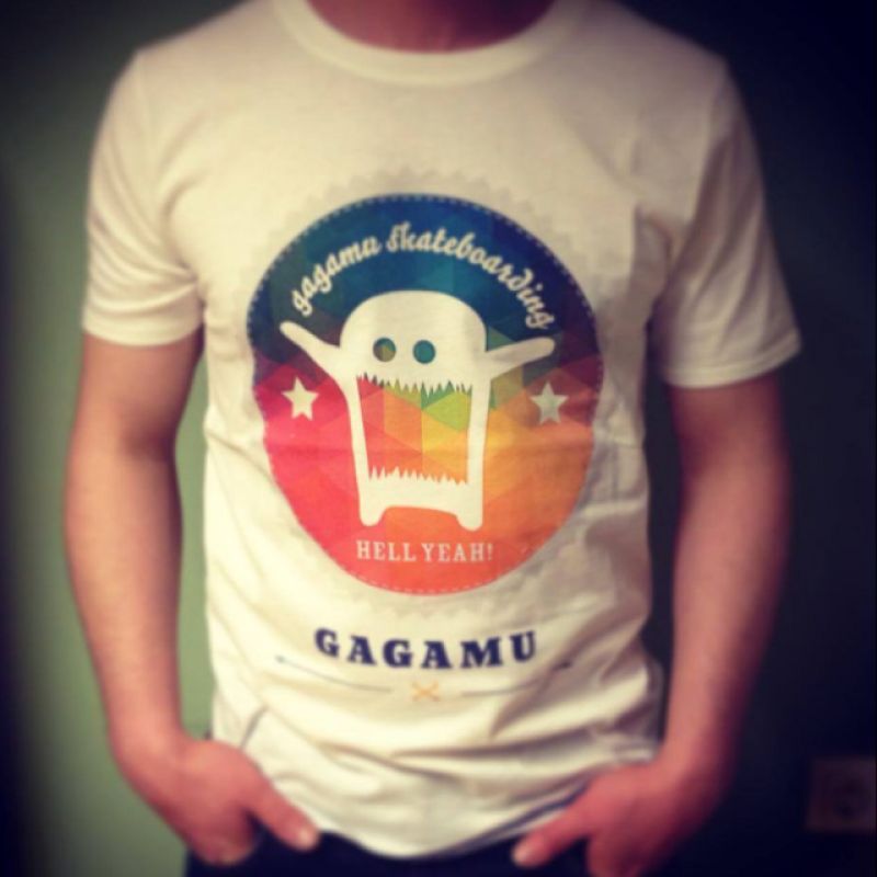 Unisex T-Shirt mit Multicolourprint - gagamu Shop - Stuttgart- Bild 1