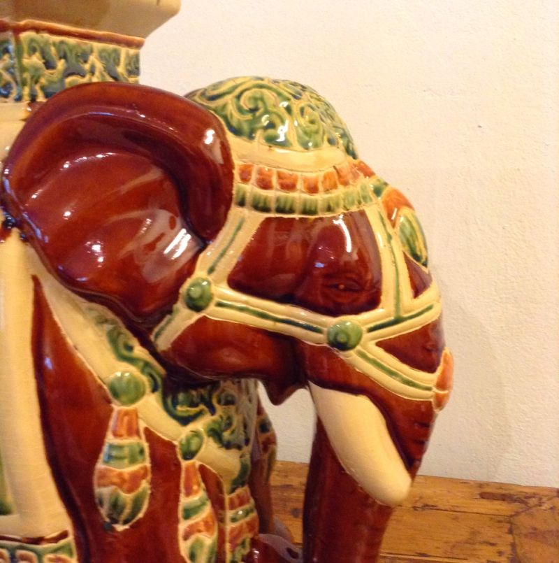 Traditioneller Elefant - Living asia Wohnimpressionen aus Fernost - Ulm- Bild 3