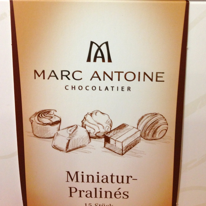 MARC ANTOINE CHOCOLATIER Miniatur-Pralines
 - K&M Confiserie<br>Kaffee ● Tee ● Wein - Fellbach