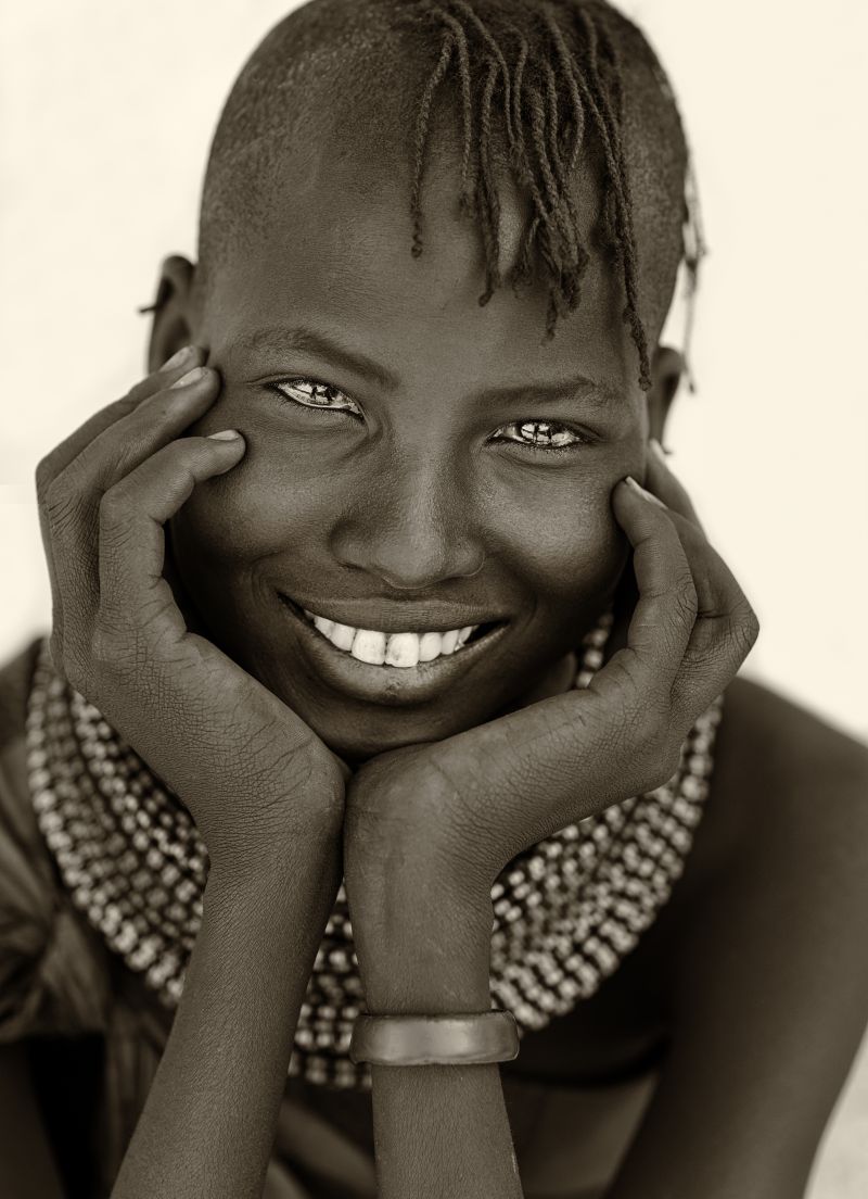 Dietmar Temps/Kenya, beautiful smiling Turkana woman/flickr
