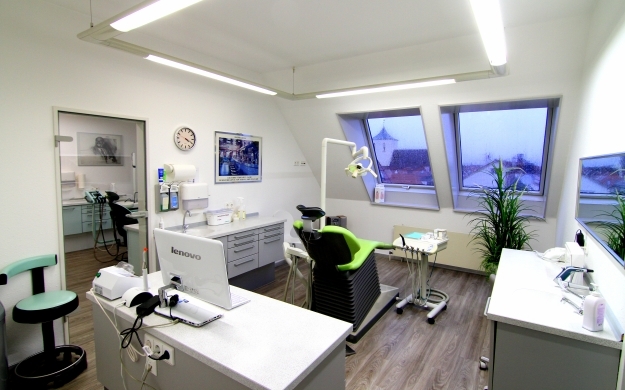 Foto 5 von Praxis für Zahnheilkunde und Prophylaxe in Fellbach