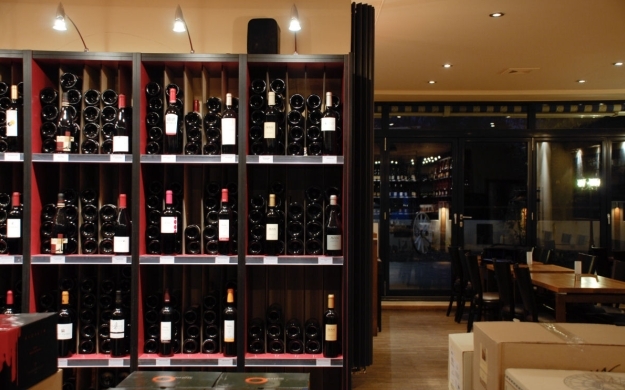 Foto 7 von Winelive Weinhandel / Bistro / Weinbar in Meerbusch