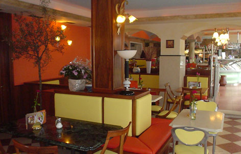 Foto 2 von Eiscafe und Pizzeria Belluno in Bad Honnef