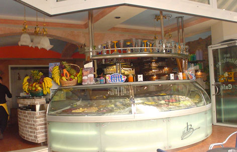 Foto 3 von Eiscafe und Pizzeria Belluno in Bad Honnef