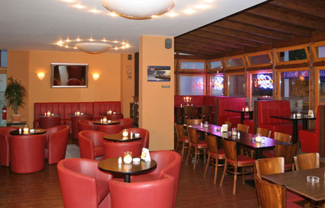 Foto 9 von Mustang Restaurant Cafe-Bar in Berlin
