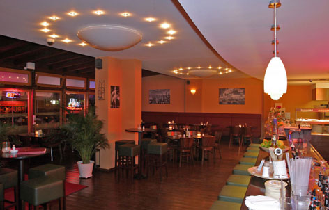 Foto 8 von Mustang Restaurant Cafe-Bar in Berlin