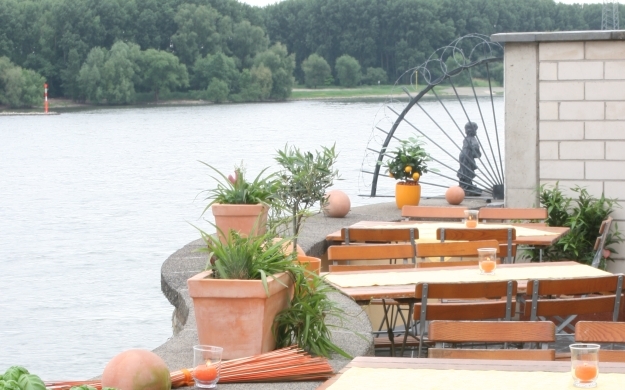 Foto 8 von belvedere | Restaurant am Rhein in Wesseling