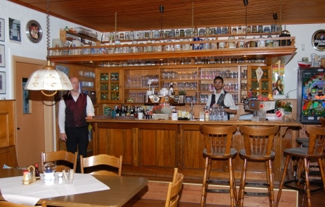 Foto 1 von Hotel-Restaurant-Biergarten Catharinenberg in Molfsee